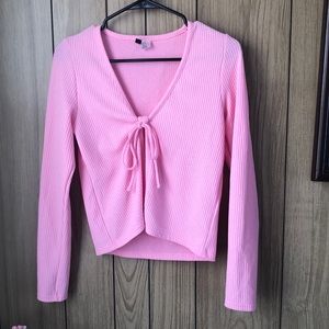 Cropped pink long sleeve shirt
